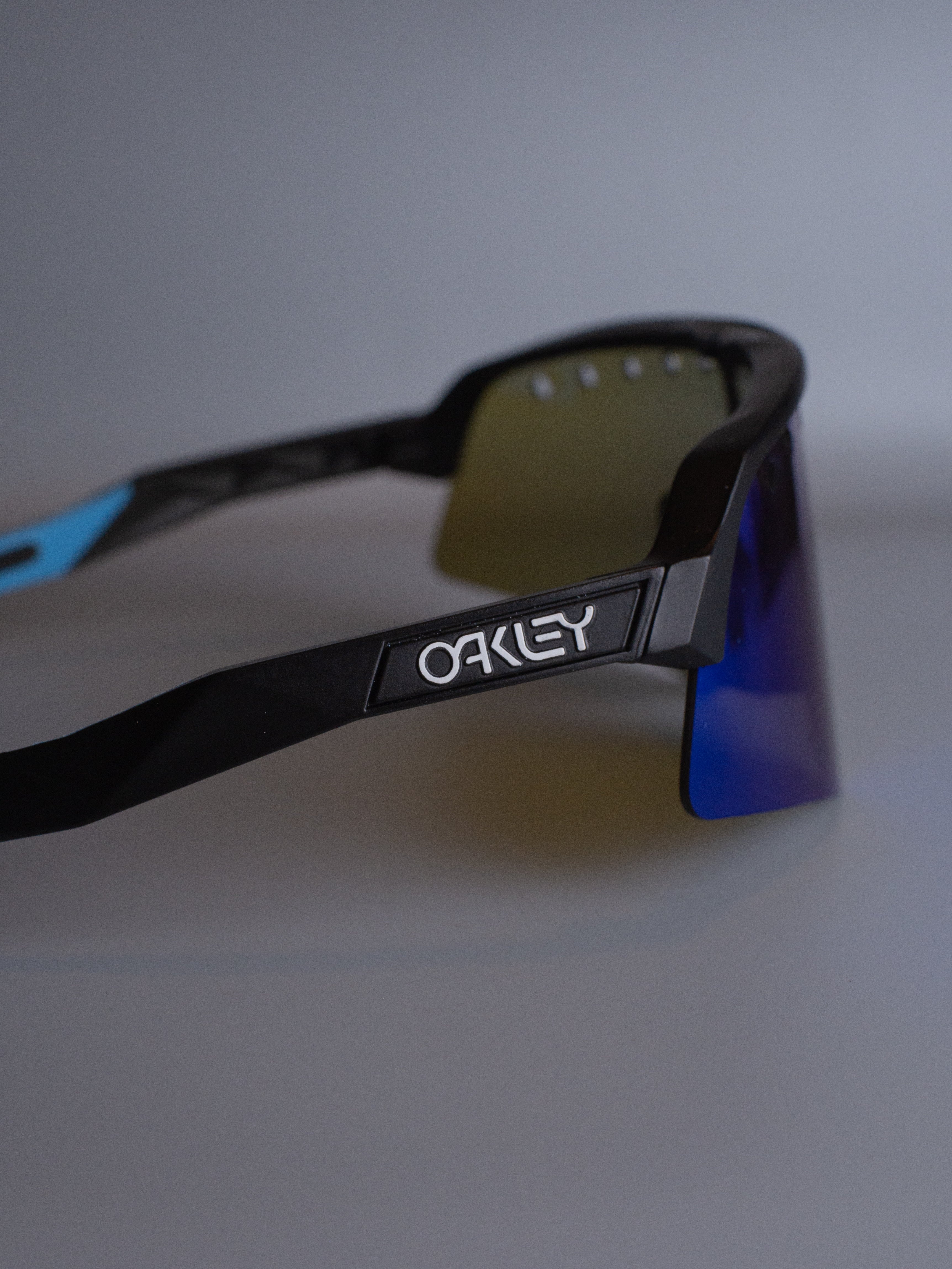 OAKLEY SUTRO LITE SWEEP
