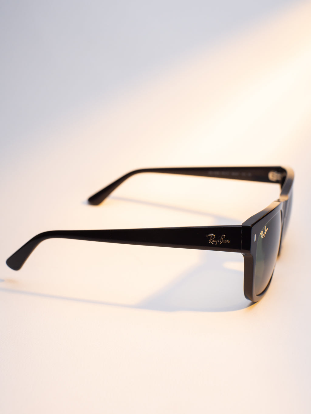RB 4428 NEGRO