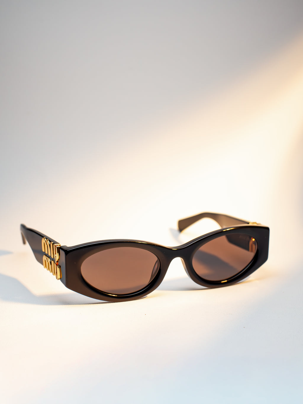 MIU MIU SMU 11W
