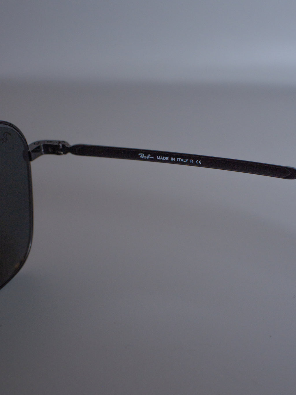 NEW CARAVAN ALL BLACK