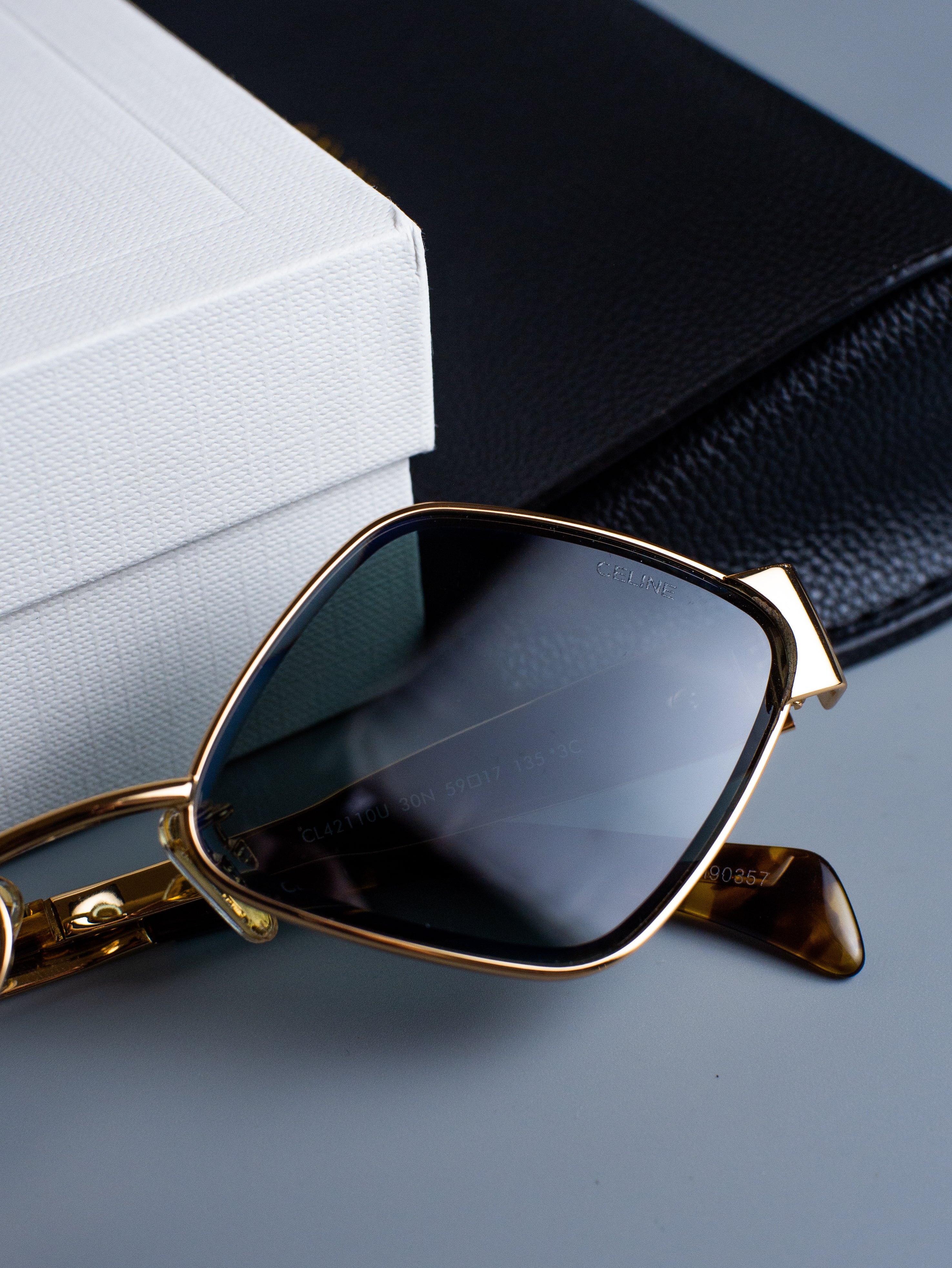 CELINE TRIOMPHE ROMBO DORADO