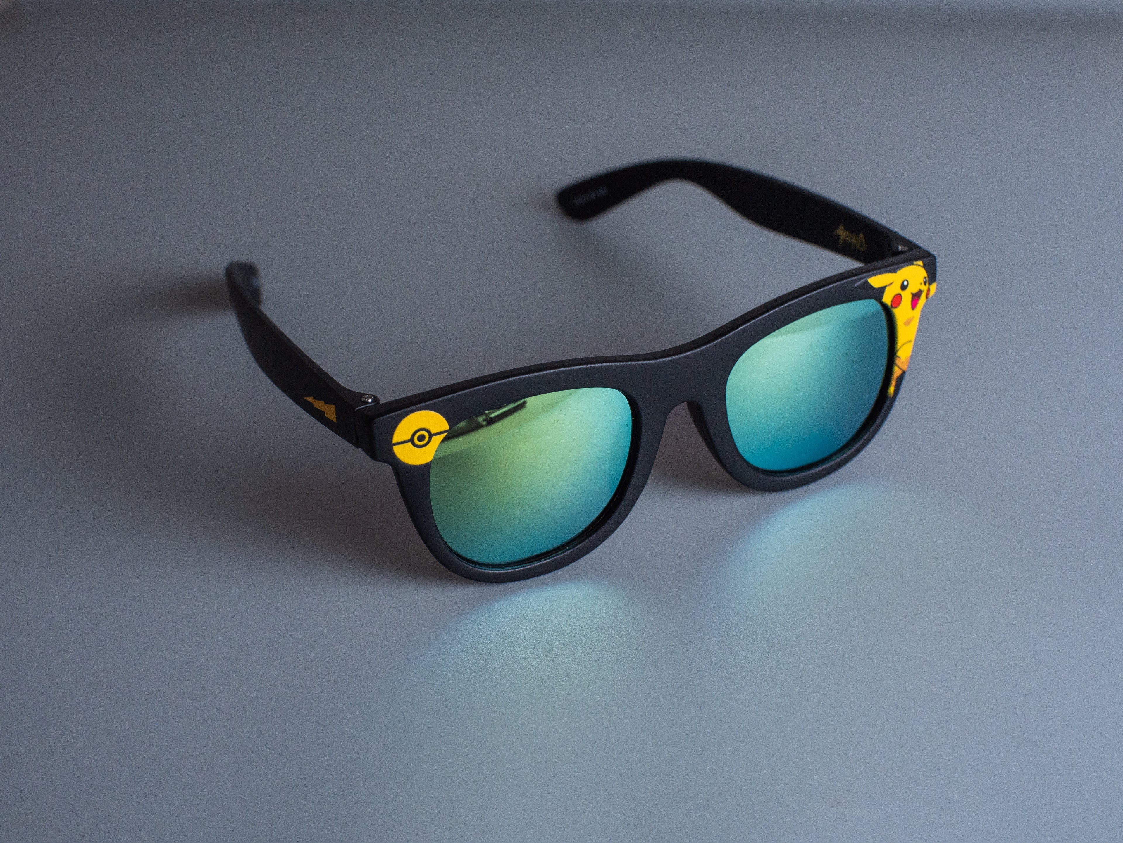 LENTES PIKACHU