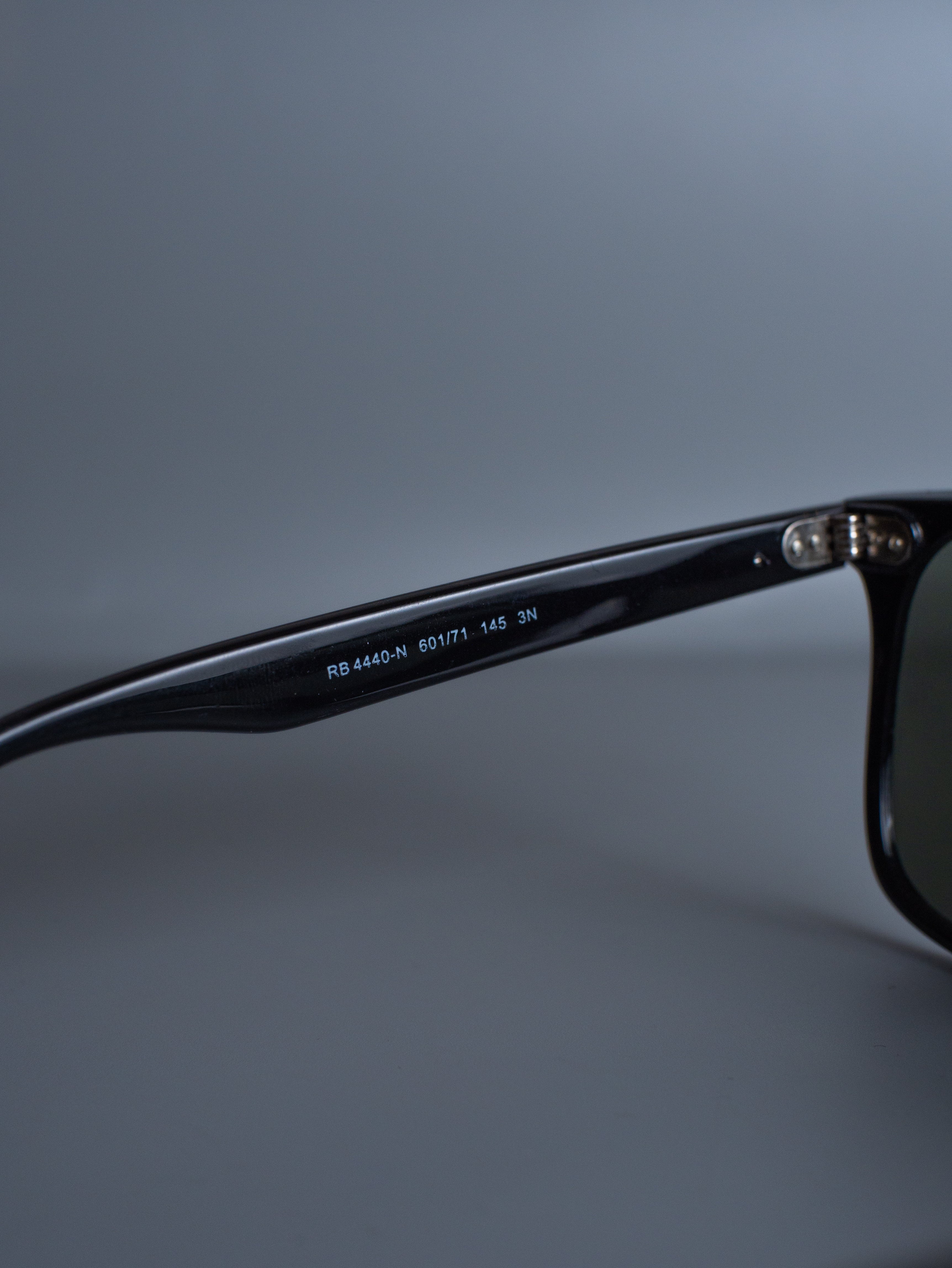 WAYFARER BLAZE