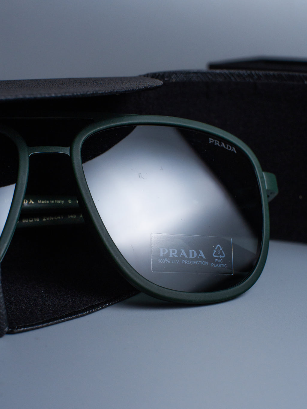 PRADA AVIADOR