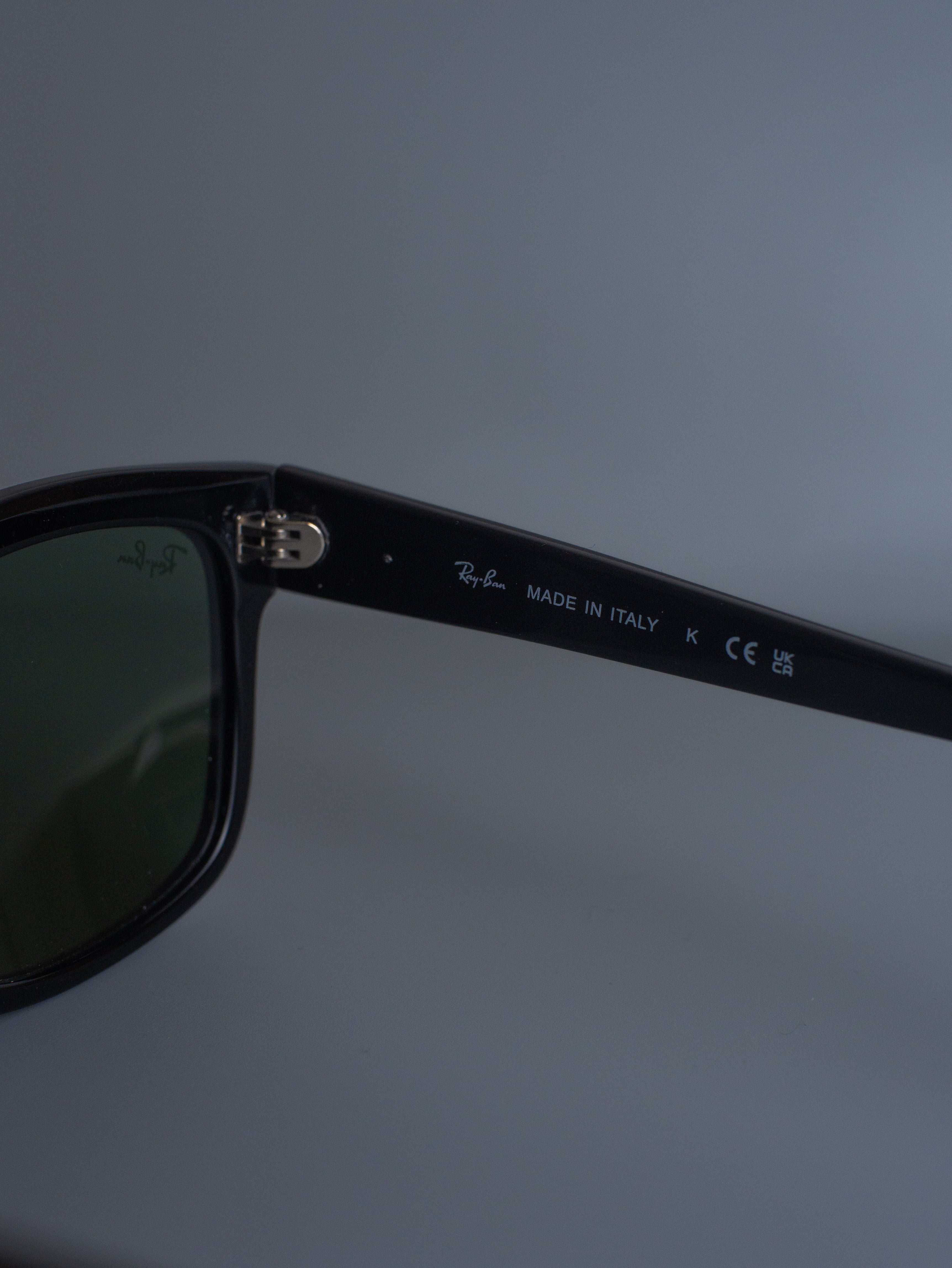 RB 4428 (NEGRO)