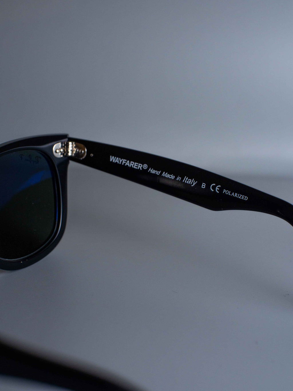 WAYFARER CLÁSICO OVERSIZED (NEGRO)