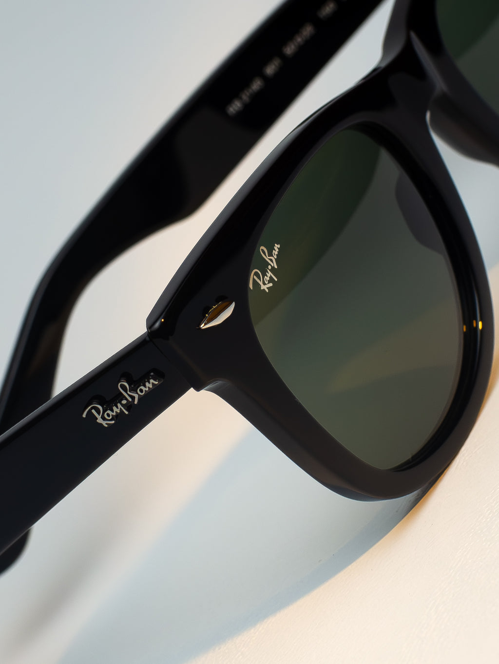 WAYFARER CLÁSICO (NEGRO)