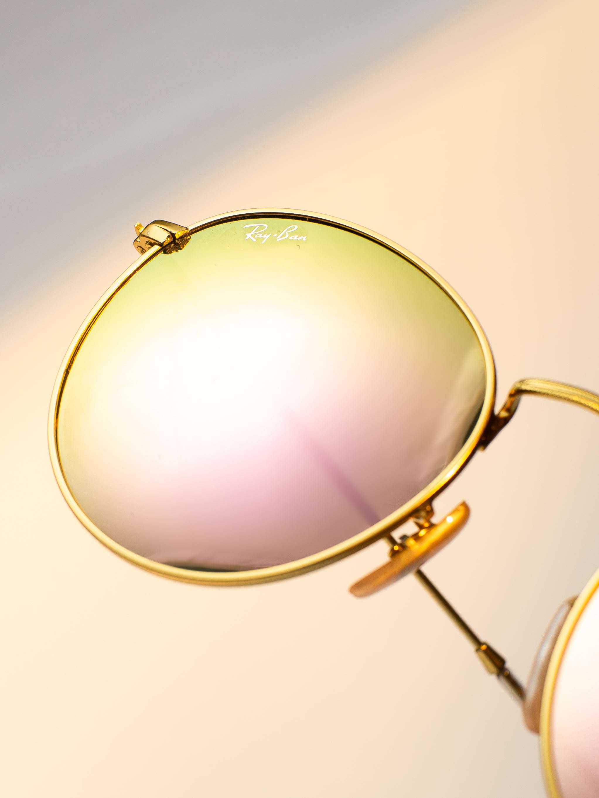ROUND METAL PINK