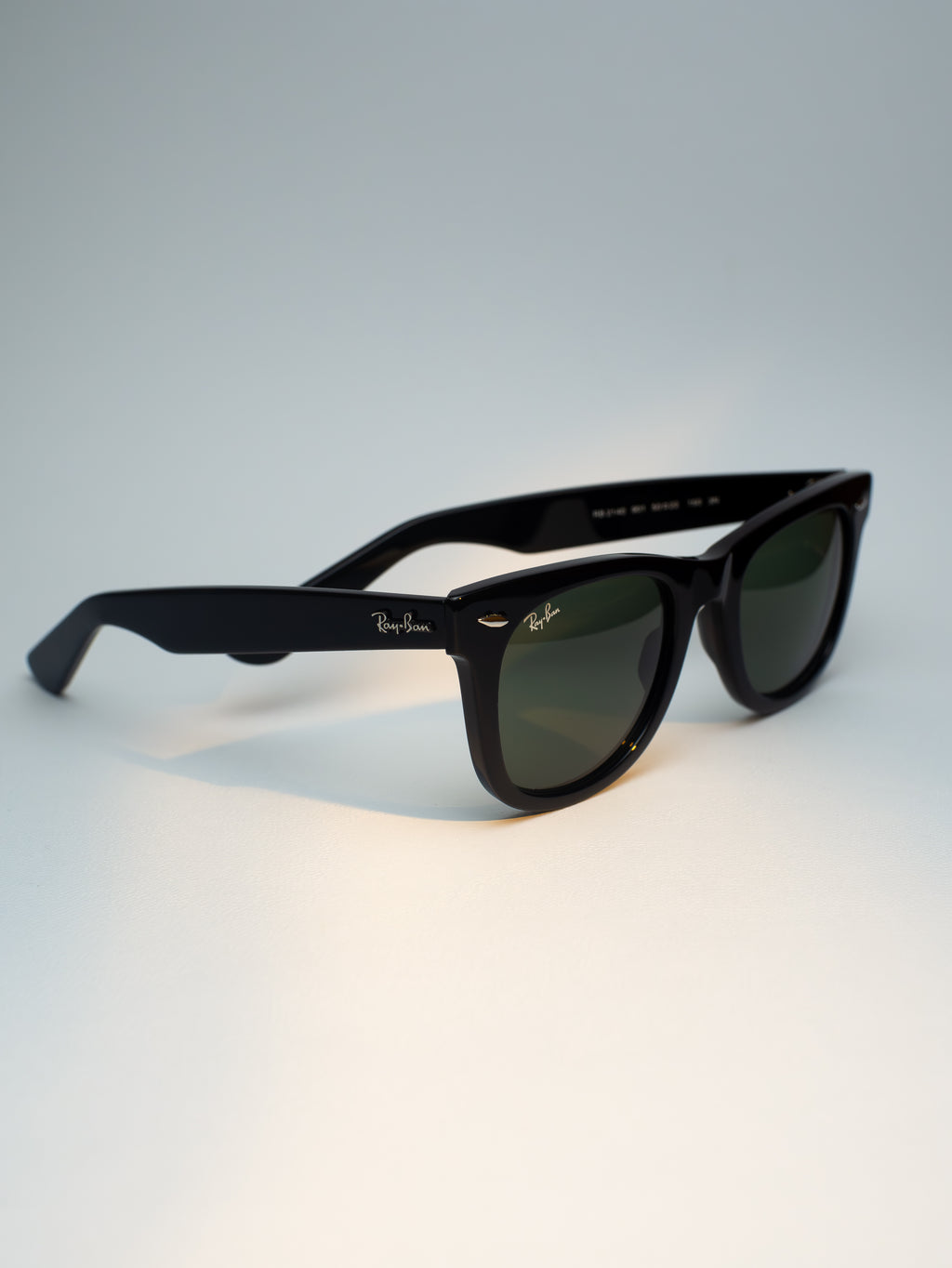 WAYFARER CLÁSICO (NEGRO)