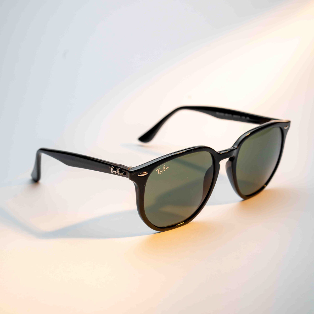 RB 4306 BLACK