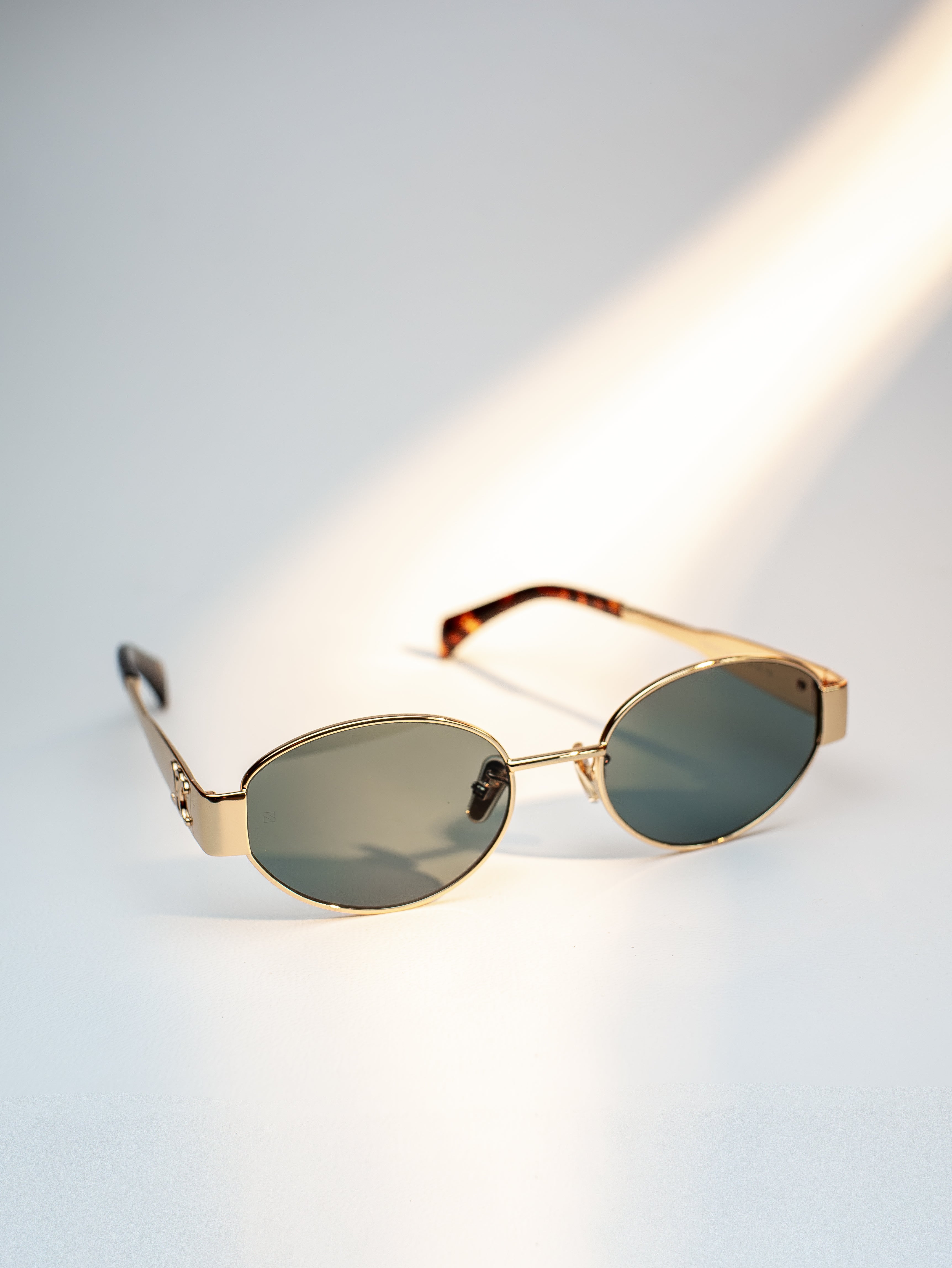 CELINE TRIOMPHE METAL 01