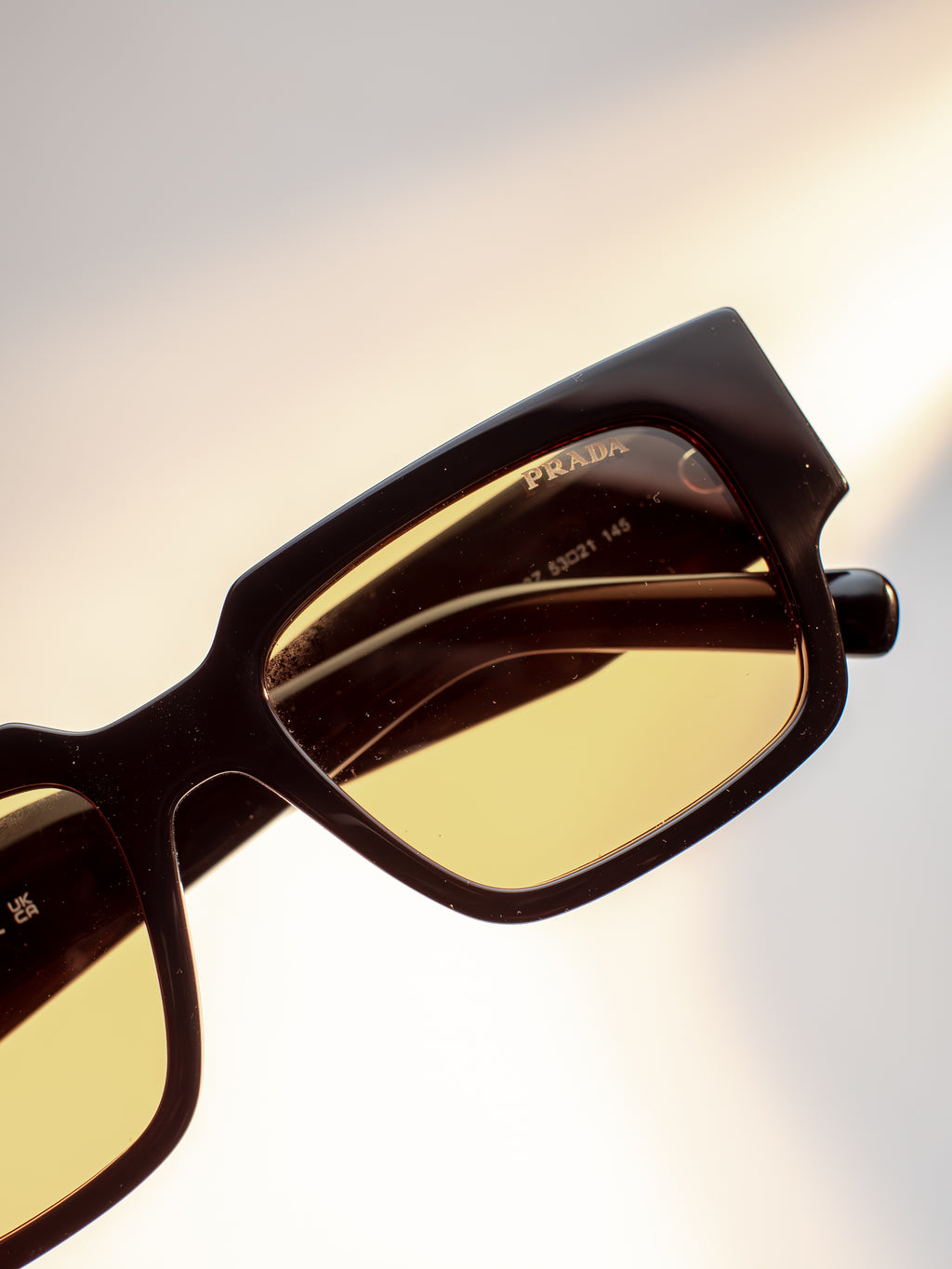 PRADA PR-B17S